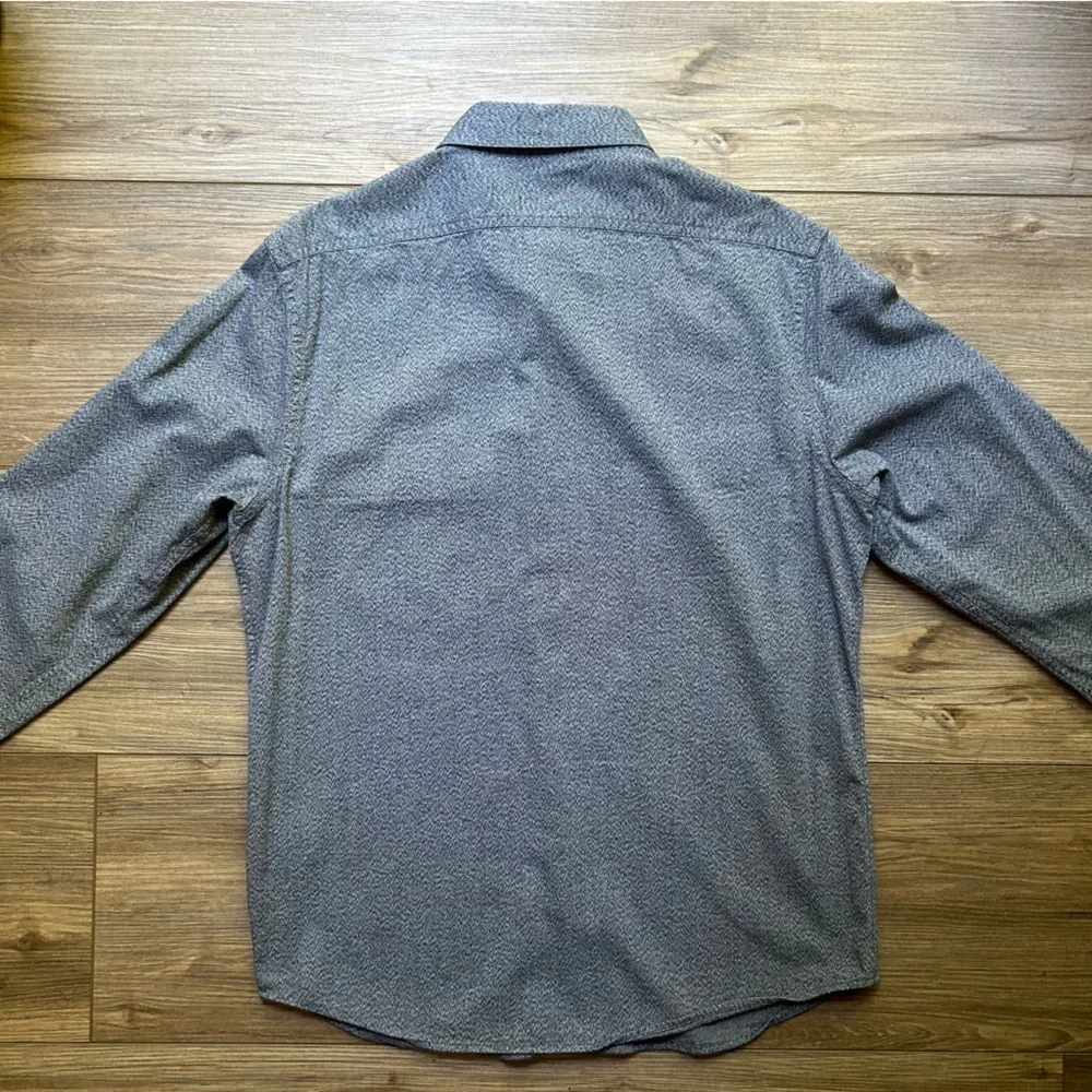 Banana Republic | Heavyweight Double Pocket Shirt in Charcoal Heather (Small)